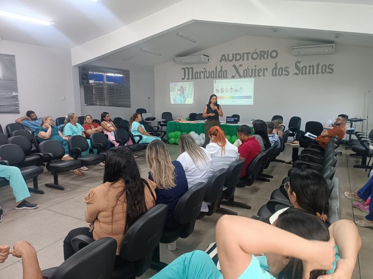 O curso da tarde foi sobre avaliação de feridas complexas e suas complicações.jpg O curso da tarde foi sobre avaliação de feridas complexas e suas complicações.jpg