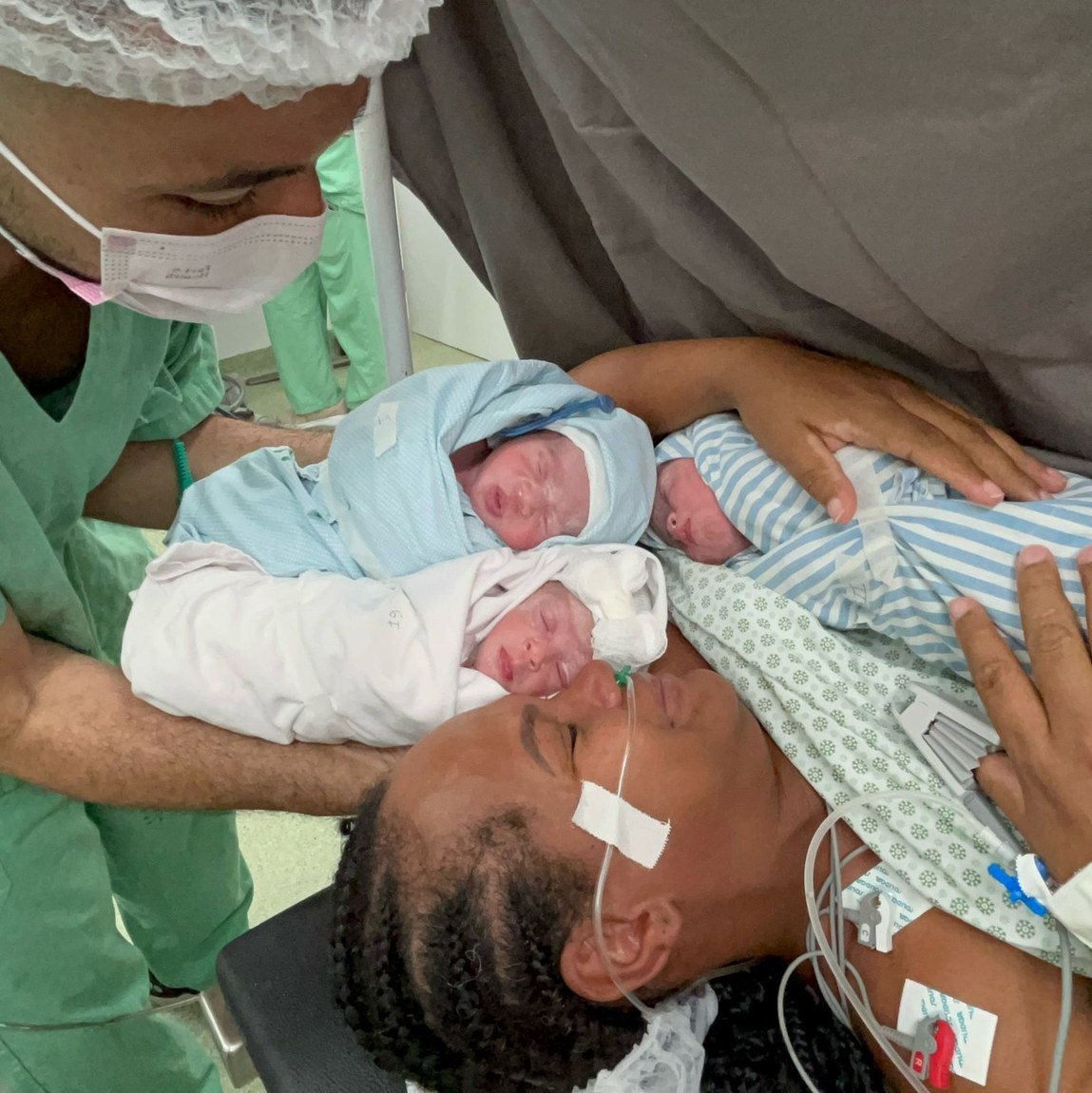 Hospital da Mulher realiza primeiro parto de trigêmeos com procedimento planejado e seguro