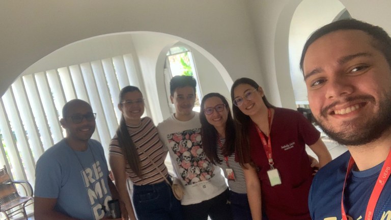 Da esquerda para Direita. Douglas Fernandes -responsável pela comunidade Remidos no Senhor - sede CG (1).jpg