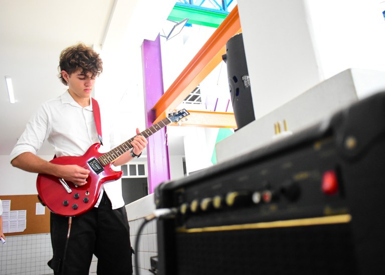 04_11_2025 FESTIVAL DE ARTE DA ESCOLA DE ARTES fotos Rizemberg (79).jpg