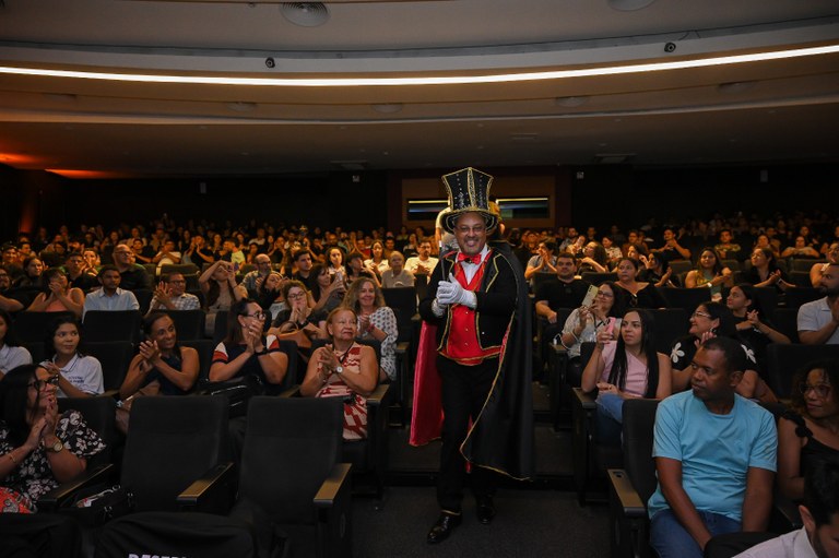 19_11_2025 Arte em Cena (Daniel Medeiros) (1).jpg