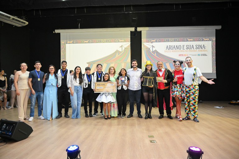 19_11_2025 Arte em Cena (Daniel Medeiros) (59).jpg