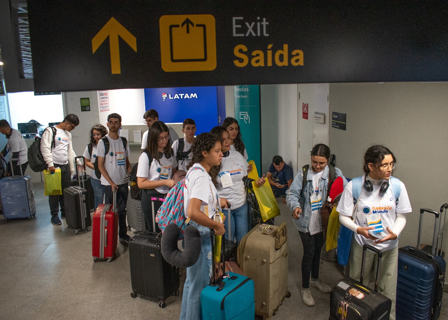 acolhida e embarque dos alunos CONEXAO MUNDO FOTOS Rizemberg Felipe (156).jpg