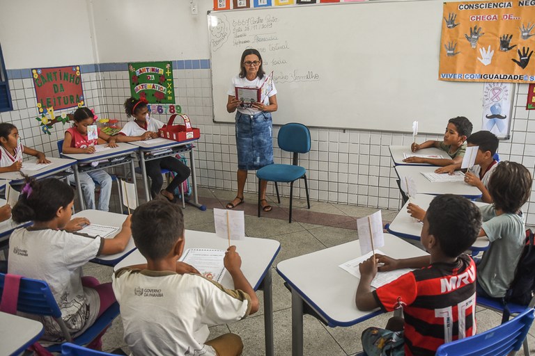 Praticas Exitosas Soma Escola Castro Pinto_Delmer Rodrigues (3).jpg