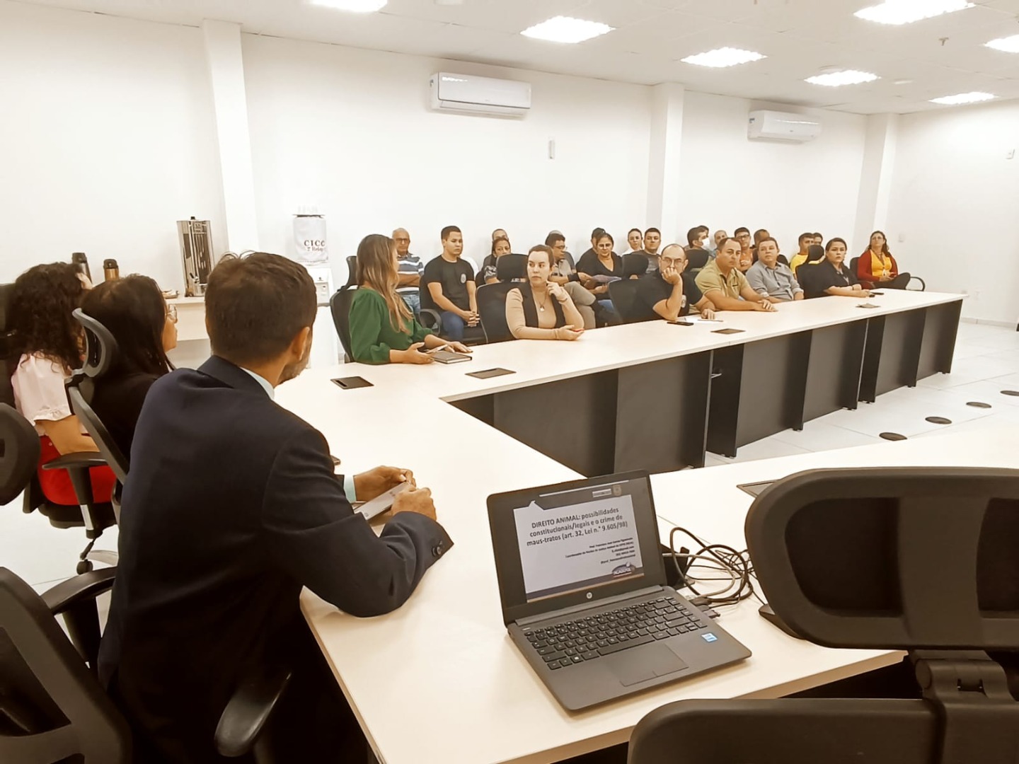 Reunião - Direito Animal CG  5.jpeg