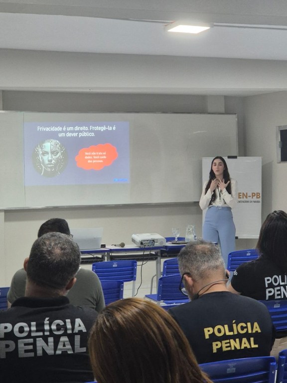 palestra proteção de dados no serviços público com base na lgpd-10.jpg