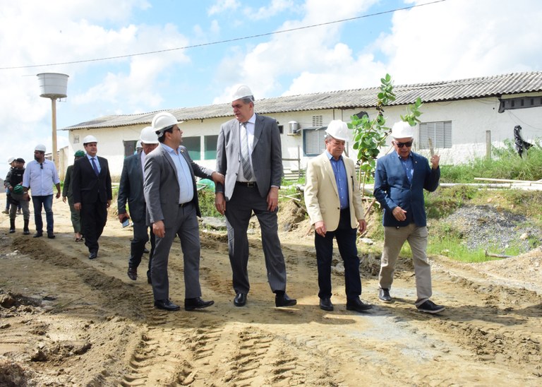 Comitiva do TJ inspeciona obras do Complexo Penitenciário de Gurinhém_5