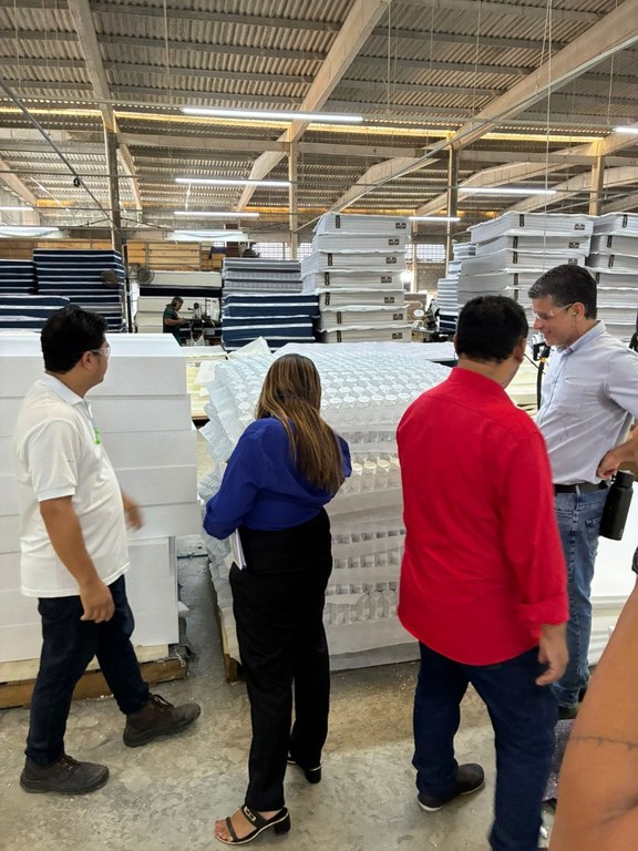 Escritório Social visita empresas conveniadas_1.jpg