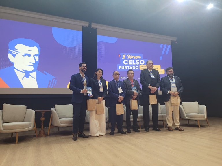 Governo da Paraíba abre Fórum Celso Furtado com SECTIES e SEAP firmando parceria para inovação no sistema prisional_8