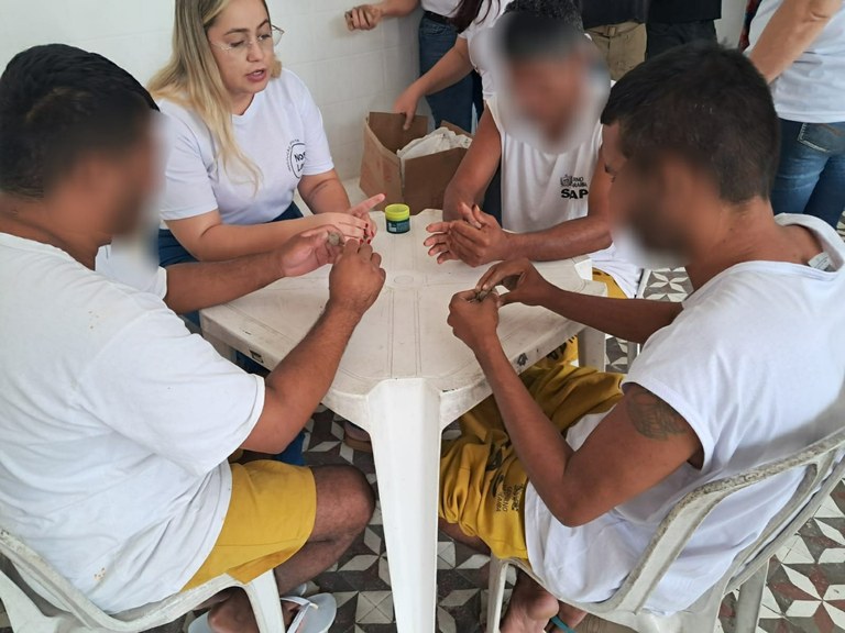 Internos do IPF participam de terapias complementares com grupo espírita Nosso Lar _6