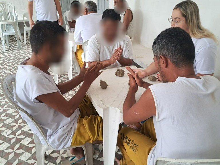 Internos do IPF participam de terapias complementares com grupo espírita Nosso Lar _7