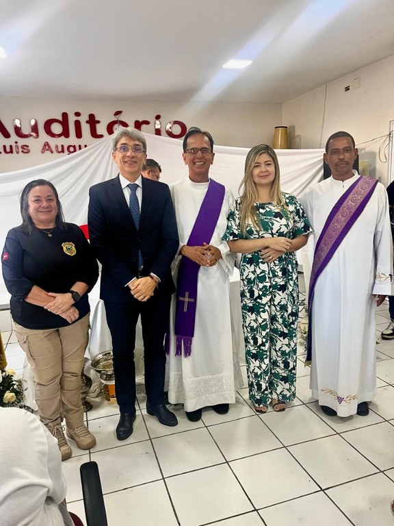 Missa de Natal na Penitenciária Maria Júlia Maranhão celebra fé e dignidade humana_4.jpg