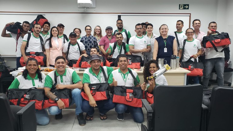 Projeto Alvorada Ciclo 2 Egressos do Sistema Prisional Recebem Kits de Ferramentas_1.jpg