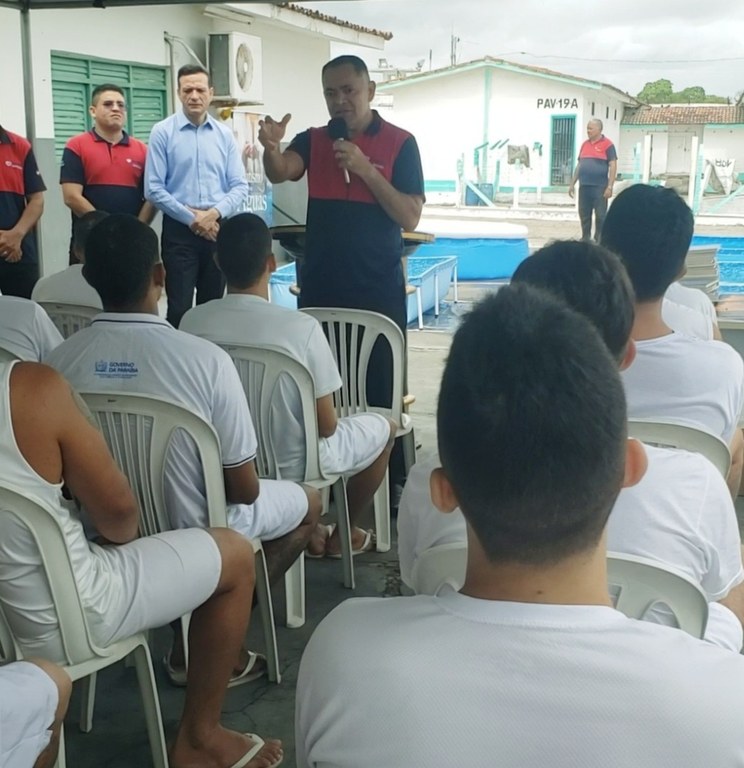 Reeducandos participam de batismo no Presídio Sílvio Porto João PessoaPB_2.jpg