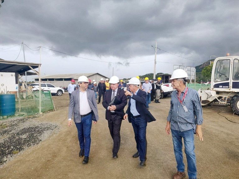 Seap e comitiva do TJPB inspecionam obras complexo penitenciário de Gurinhém6.jpeg