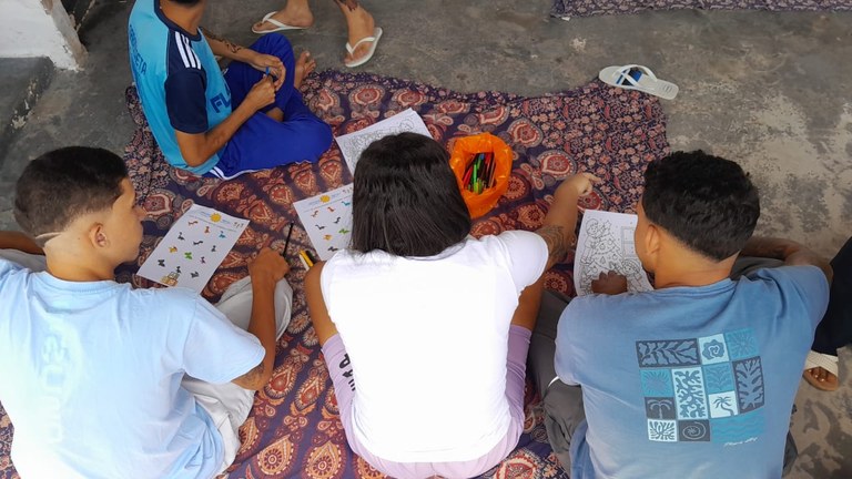 SEAP e SEE-PB promovem educação socioemocional e fortalecem vínculos familiares na Penitenciária Júlia Maranhão_2.jpg