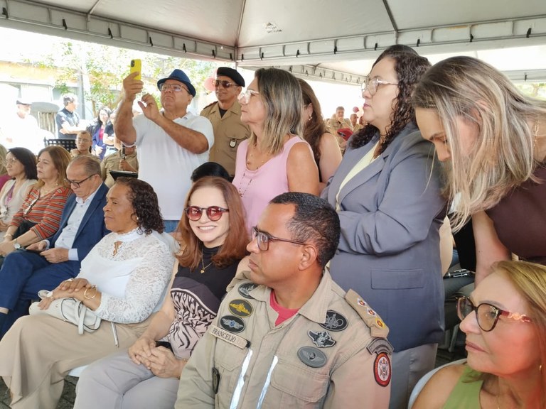 Seap-PB promove lançamento de livro e destaca reinserção social na Semana do Servidor_3.jpg