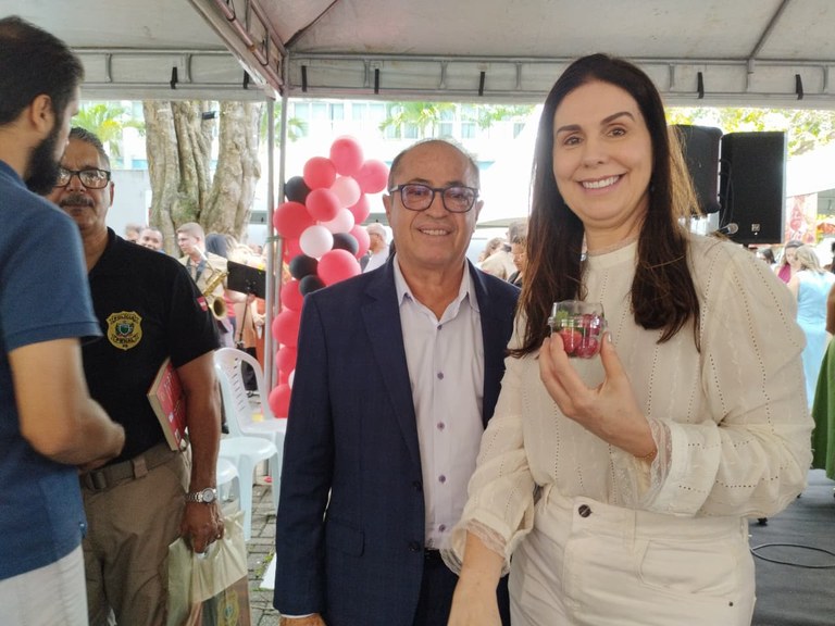 Seap-PB promove lançamento de livro e destaca reinserção social na Semana do Servidor_5.jpg