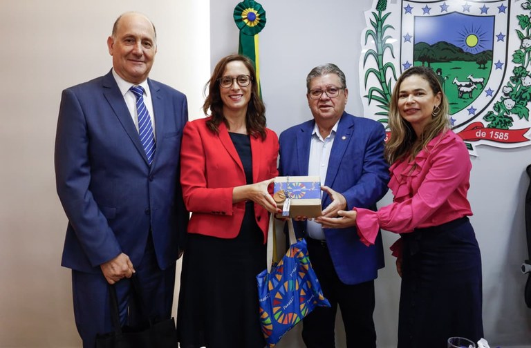 reunião com o embaixador da argentina no brasil (5).jpeg