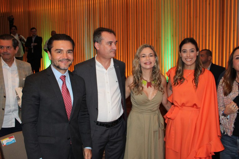 Celso-Sabino-do-MTur-com-Ferdinando-Lucena-da-PBTur-Rosalia-Lucas-da-Setur-PB-e-Marina-Marinho-da-Setur-RN-scaled.jpeg