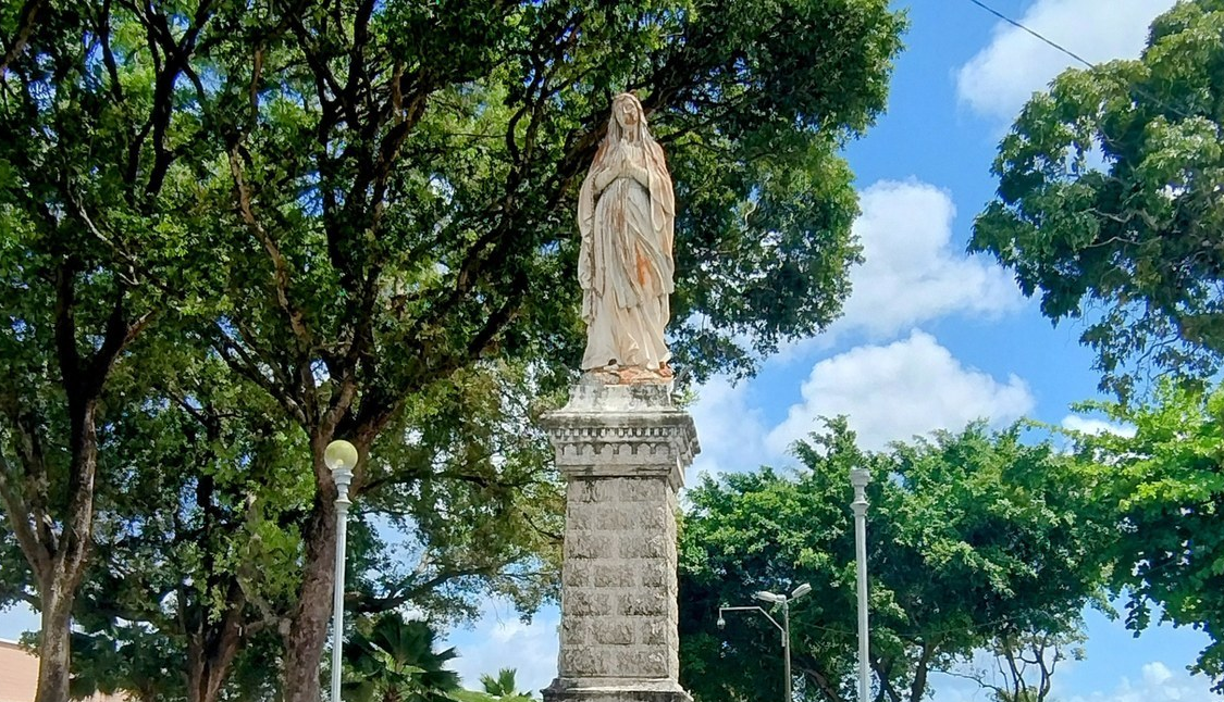 Iphaep discute restauração do monumento de Nossa Senhora de Lourdes, na Capital