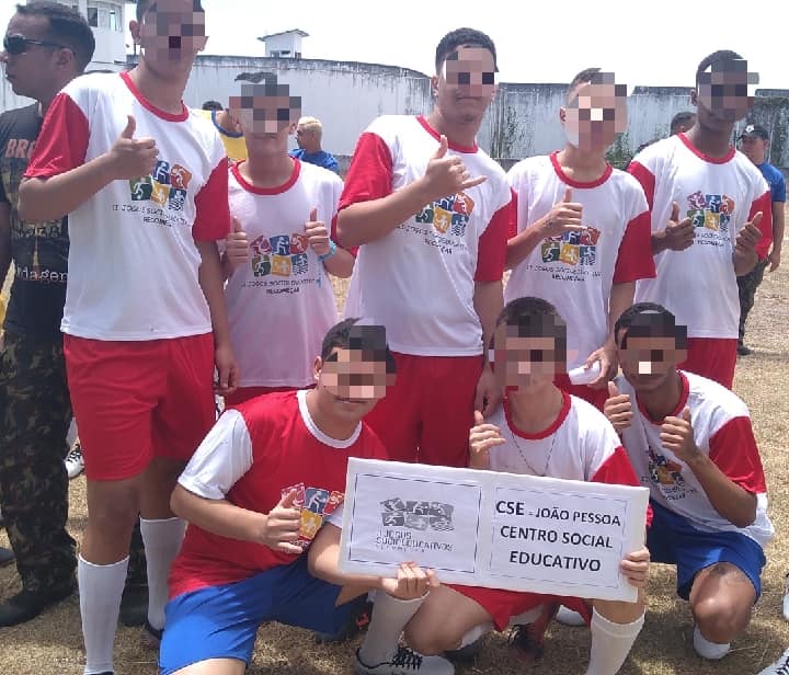 Equipe cse segundo lugar.jpg